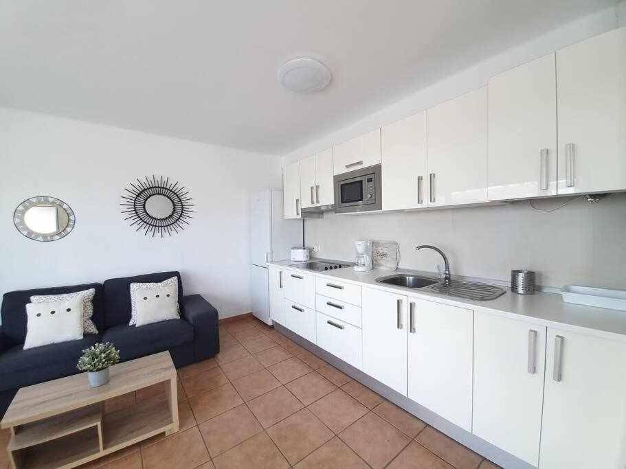 Costa Mathilda Apartment Tías Extérieur photo